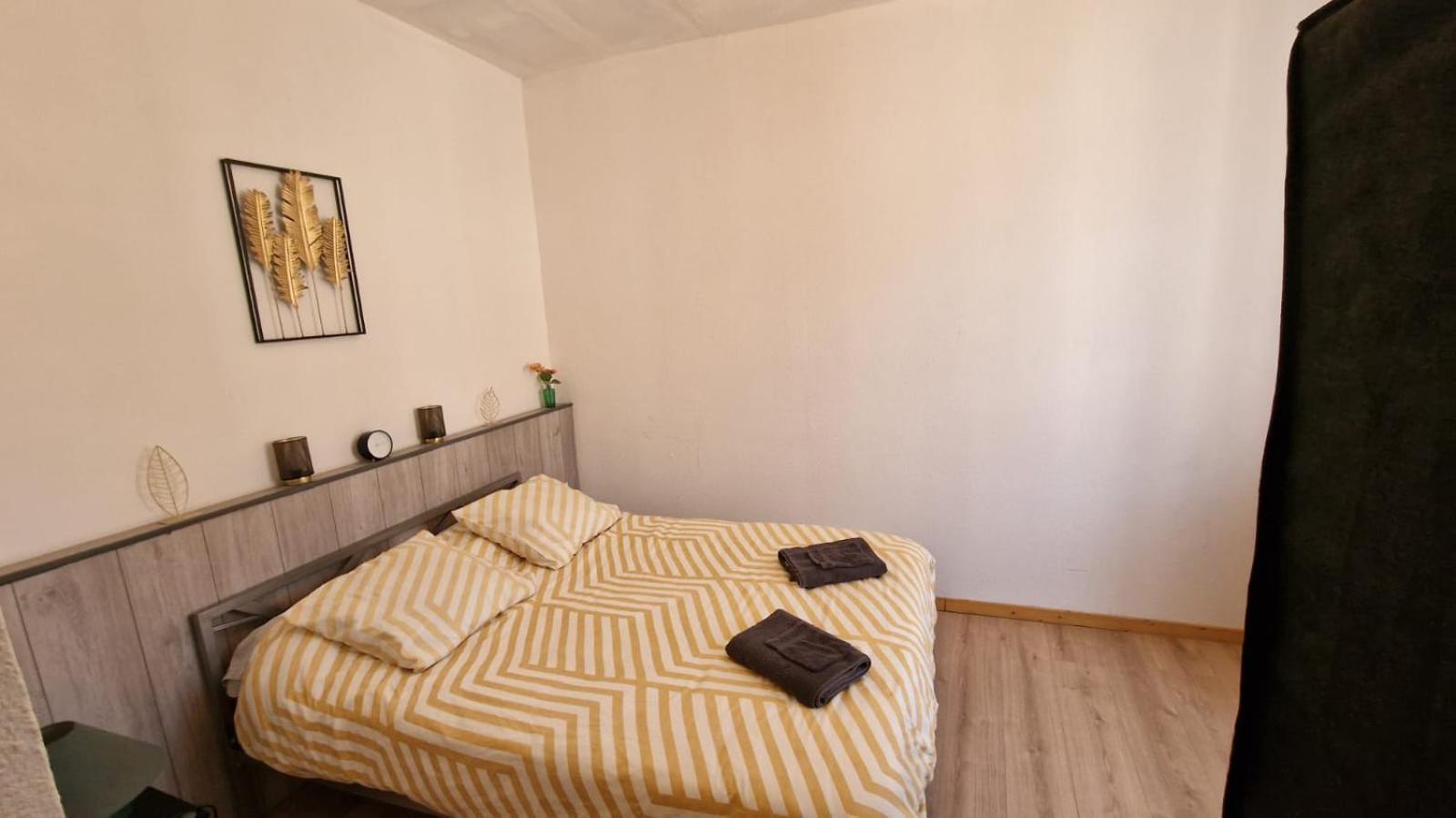Appartement T2 Avec Balcon Proche Centre-Ville Narbonne Exterior photo