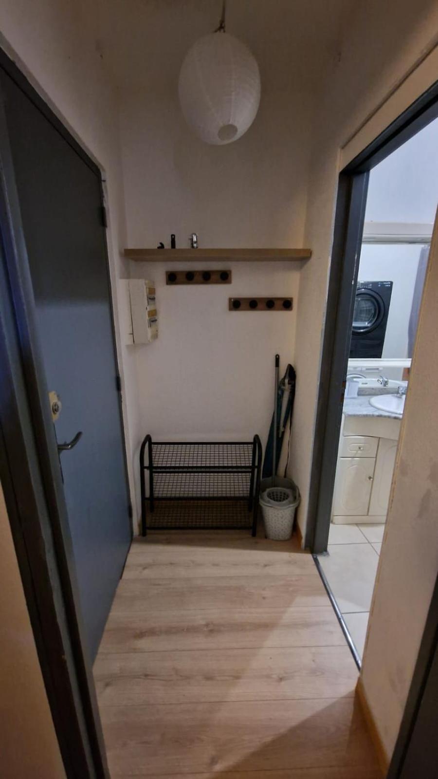 Appartement T2 Avec Balcon Proche Centre-Ville Narbonne Exterior photo